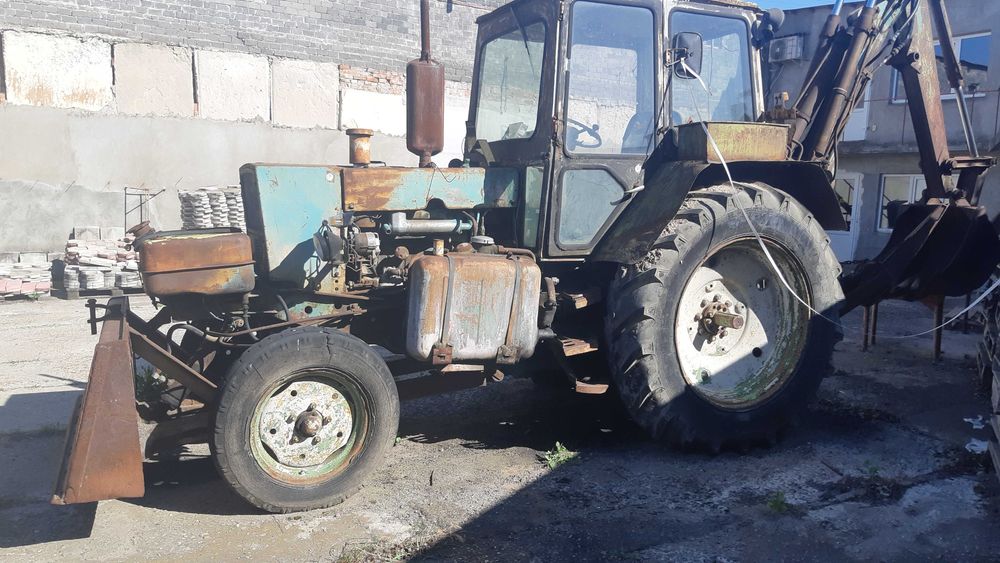 Екскаватор ЕО-2621В-2 продаю