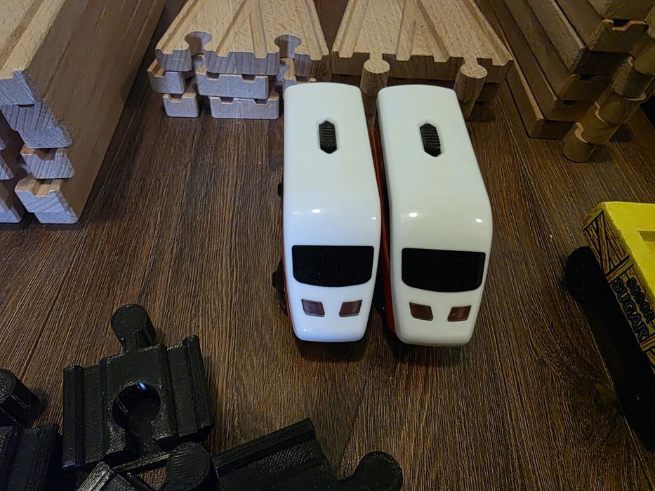 Tory i kolejki Ikea Lillabo, tomek i przyjaciele, laczniki