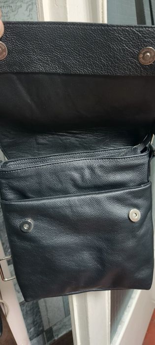Продам шкіряну сумку через плече для чоловіків