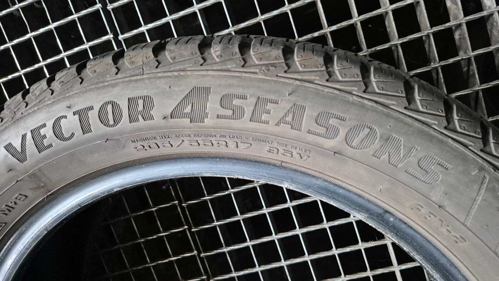 GOODYEAR  VECTOR 4 SEASON Gen-2   205/55R17  7mm.  2020r.