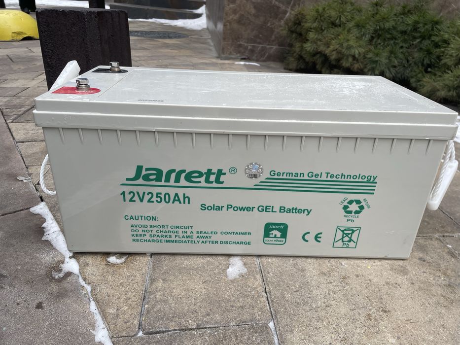 Гелевый аккумулятор Jarrett 12V 250Ah для солнечных систем (GEL)