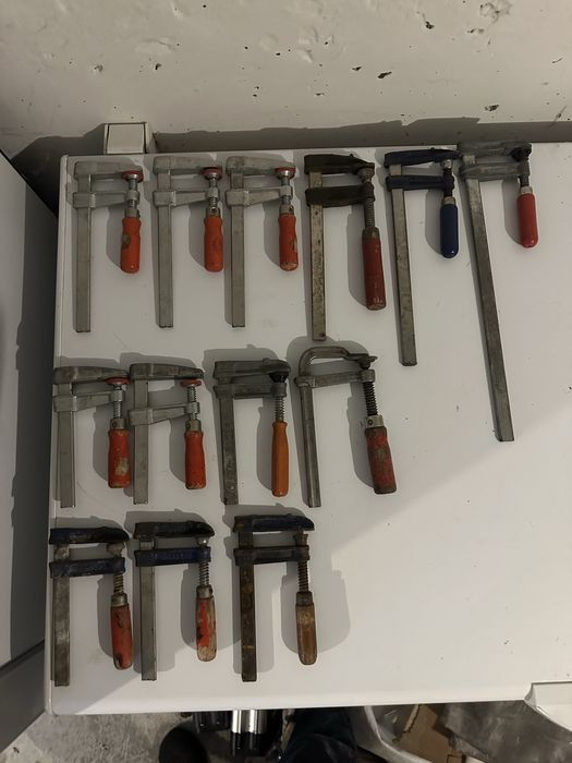 Струбцини   є вибір