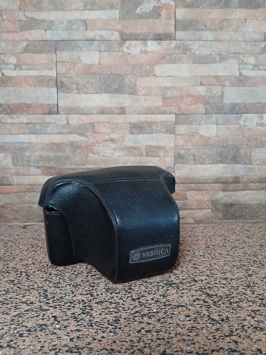 Máquina fotográfica Yashica TL ELECTRO X + 50mm + flash + bolsa couro