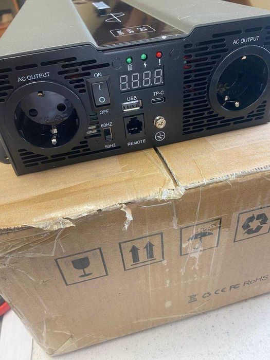 Інвертор datou boss 12V to 220V 2000W чистий сінус в наявності