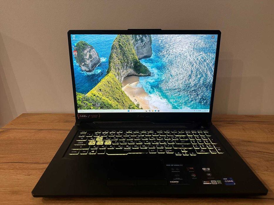 ASUS TUF Gaming F17 (FX706H) — i9 / RTX 3050 Ti / 144Hz