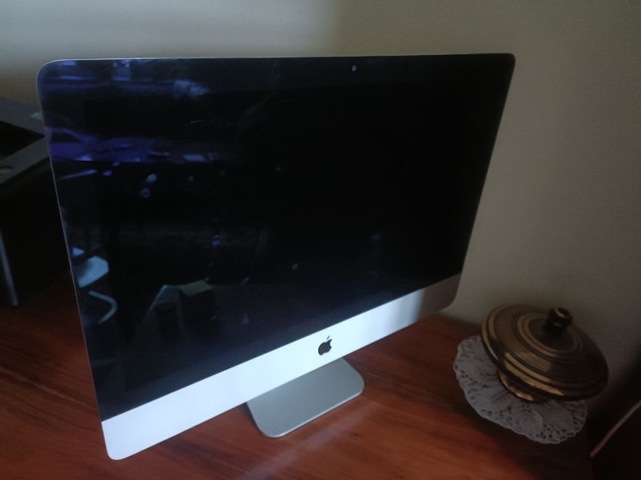 APPLE iMac 21,5'' i5 8GB SSD 1TB