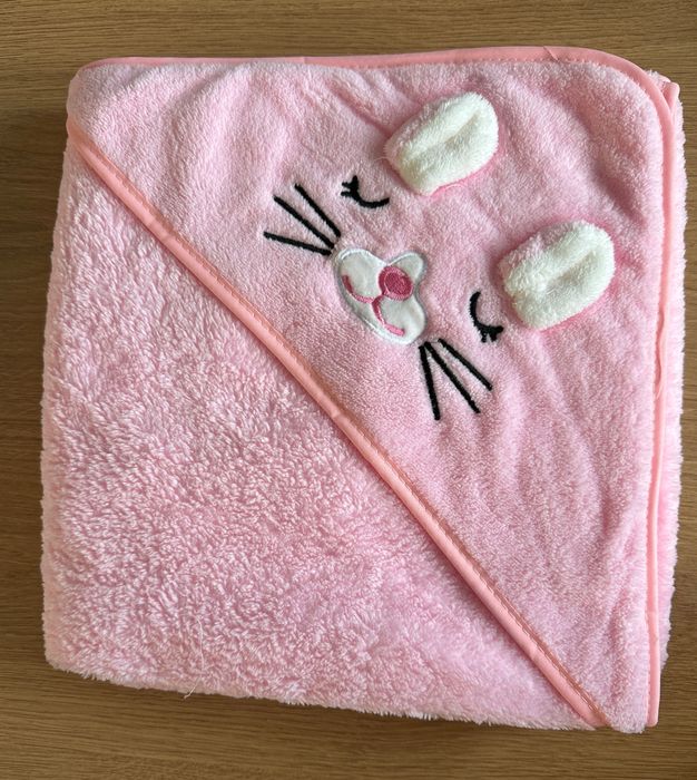 Toalha de Banho Rosa muito fofinha Nova