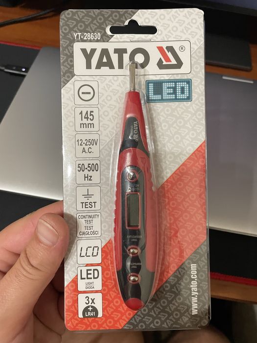 YATO YT-28630 Індикатор напруги цифровий 12-250 В YATO YT-28630