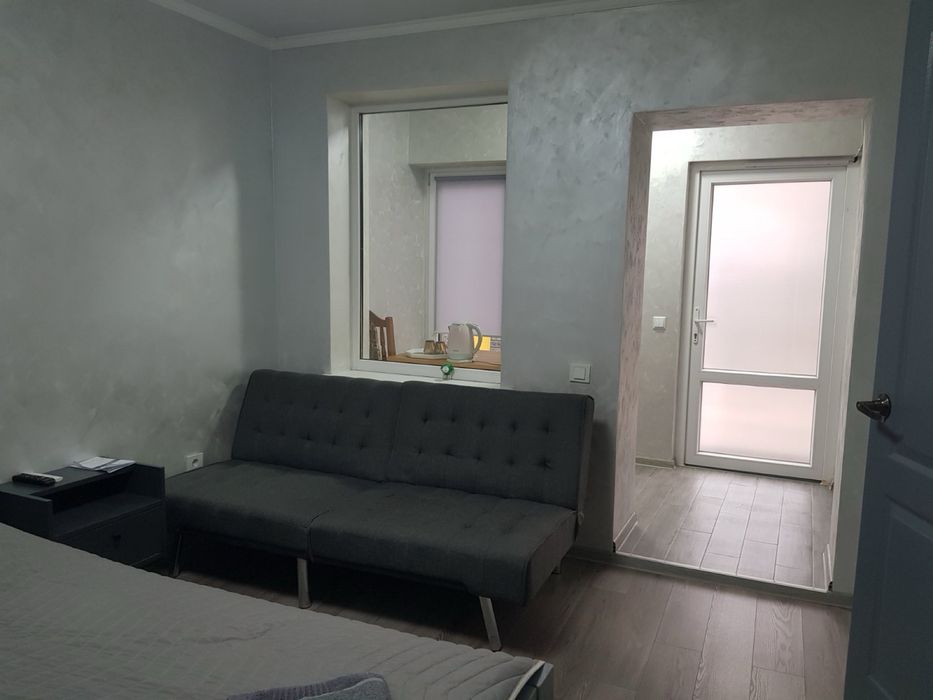 Оренда житла (кімнати/будинок)подобово Берегово