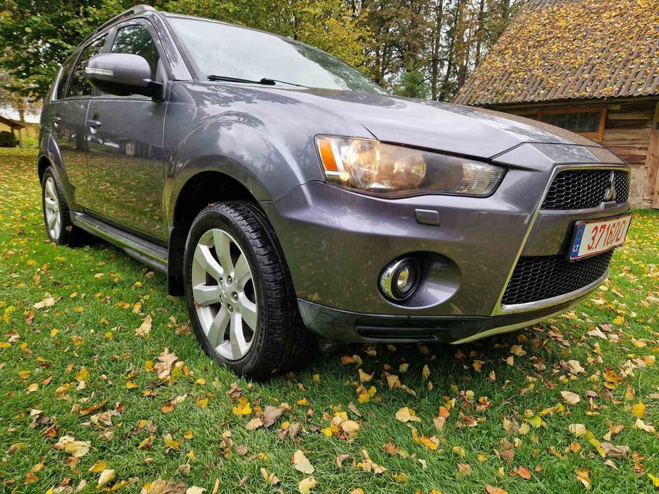 Mitsubishi outlander