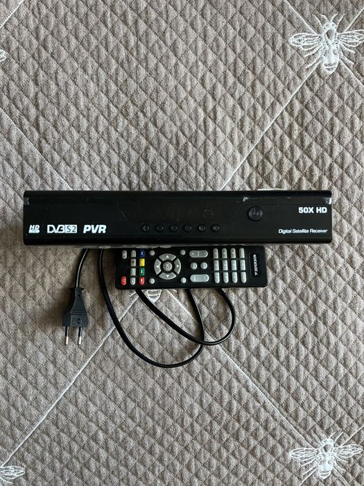 Продам приставку т2