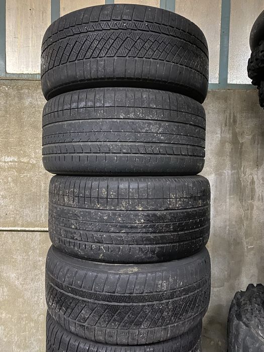 Conjunto 4 jantes originais PORSCHE R19 com pneus. Furação 5x130. Jantes em muito bom estado.