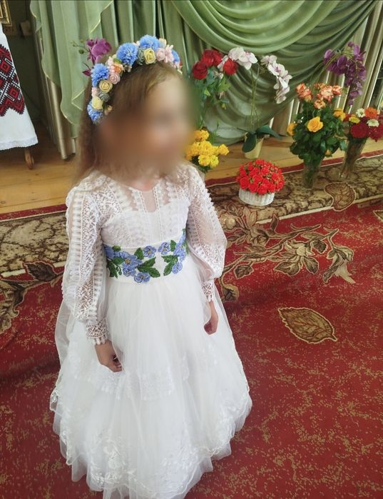 Продам біле пишне плаття