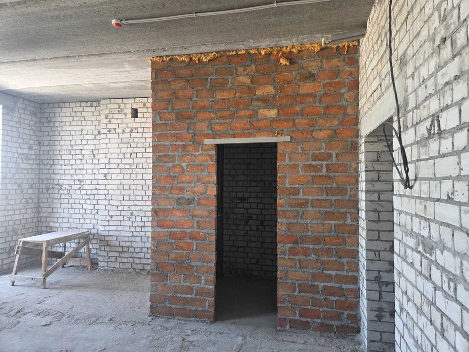 Продам 1 комнатная  ЖК Алые Паруса