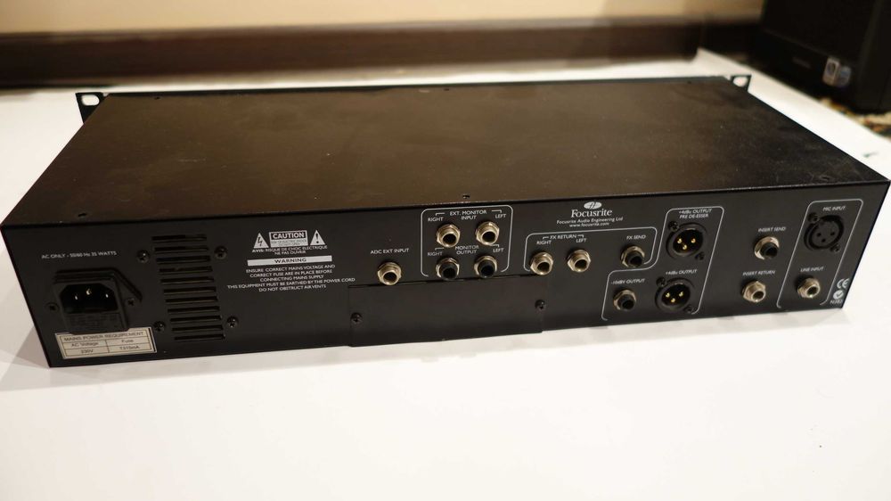 Focusrite VoiceMaster Pro Platinum Преамп Голосовой усилитель