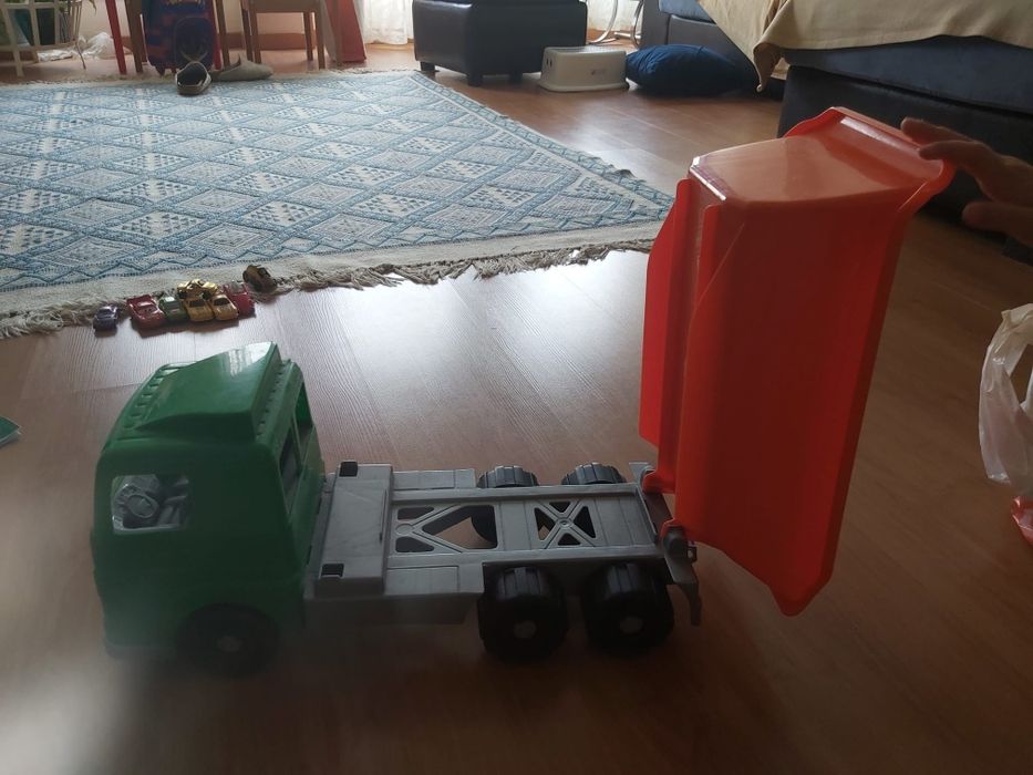 Tapete carrinhos / camião plastico para criança