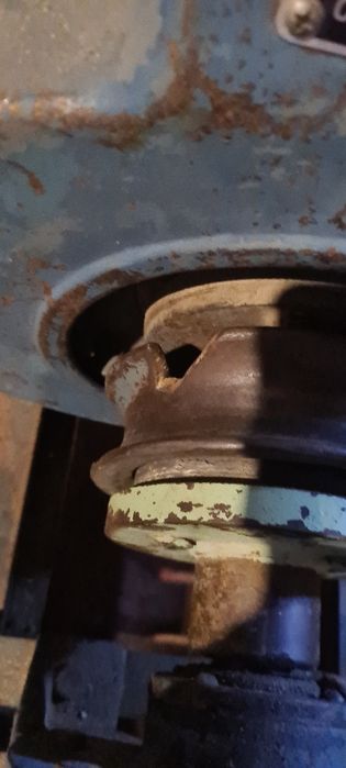 Motor + bomba de agua