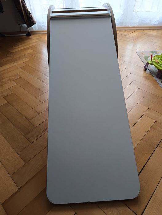 Zjeżdżalnia montessori