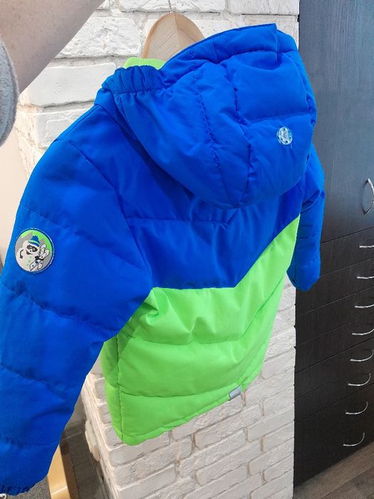 Зимова куртка 5-6 років