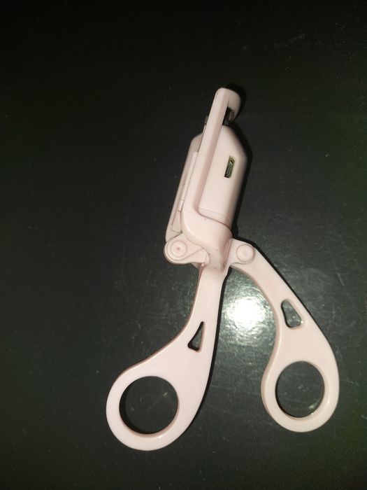 Enrolador pestanas quente