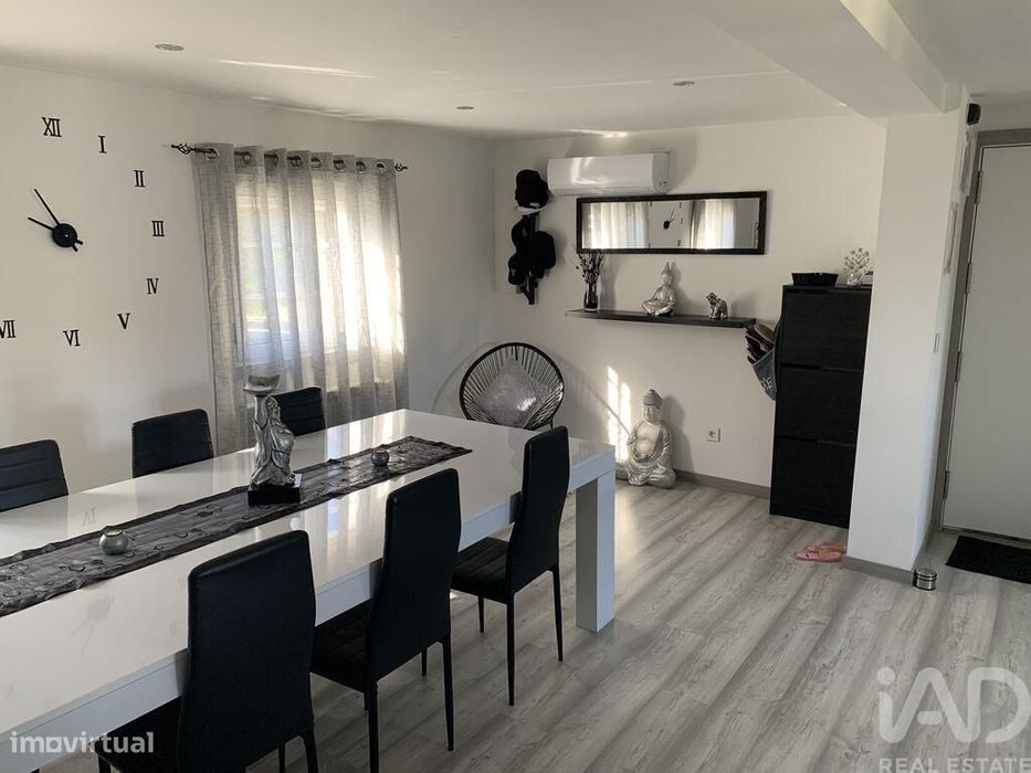 Moradia isolada T3 em Alijó de 130 m2