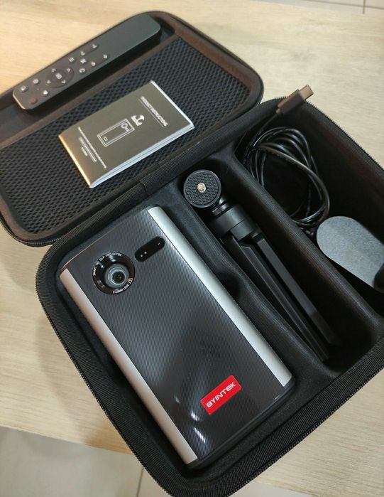 ДЛЯ БЛЕКАУТА Порт. проектор BYINTEK P70 DLP 3D 400ANSI Wi-Fi Android