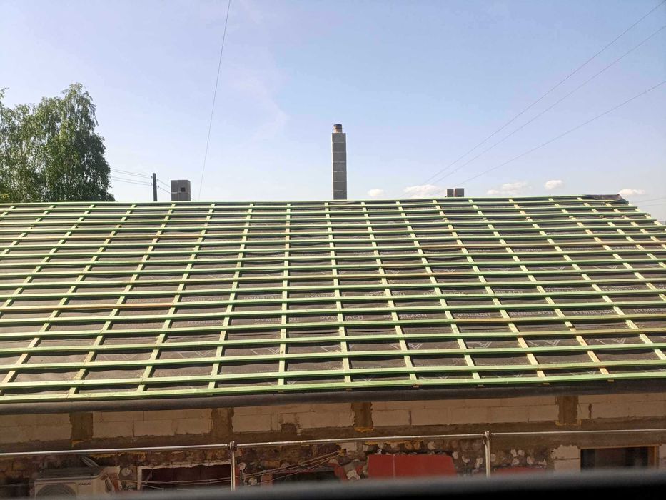 Dachy, wiaty, altany, tarasy, dekarstwo, ciesielstwo