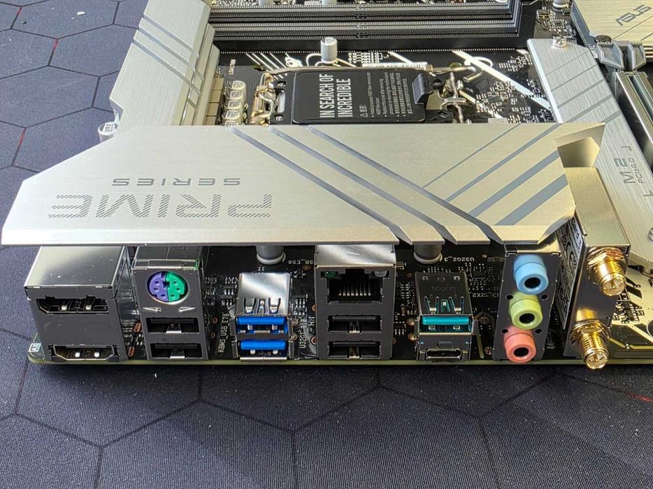 Bundle I9 13900KF 5.8GHz + 16GB DDR5 + ASUS PRIME Z790-P WiFi