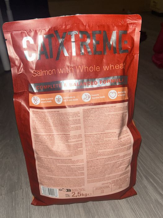 Ração Premium para Gatos Adultos