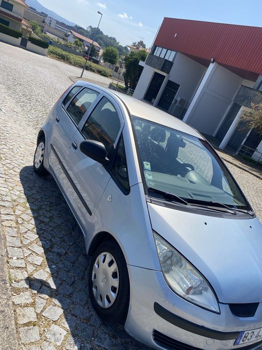 Mitsubishi Colt 2004