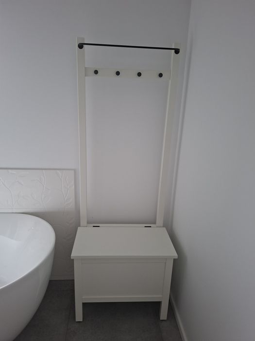 Hemnes Ikea wieszak do łazienki