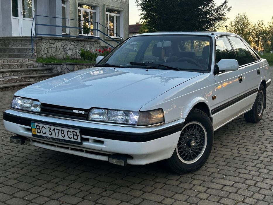 Продається Мазда 626