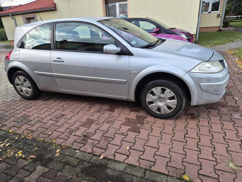 Renault Megane  z 2008 r.1600 bęzyna