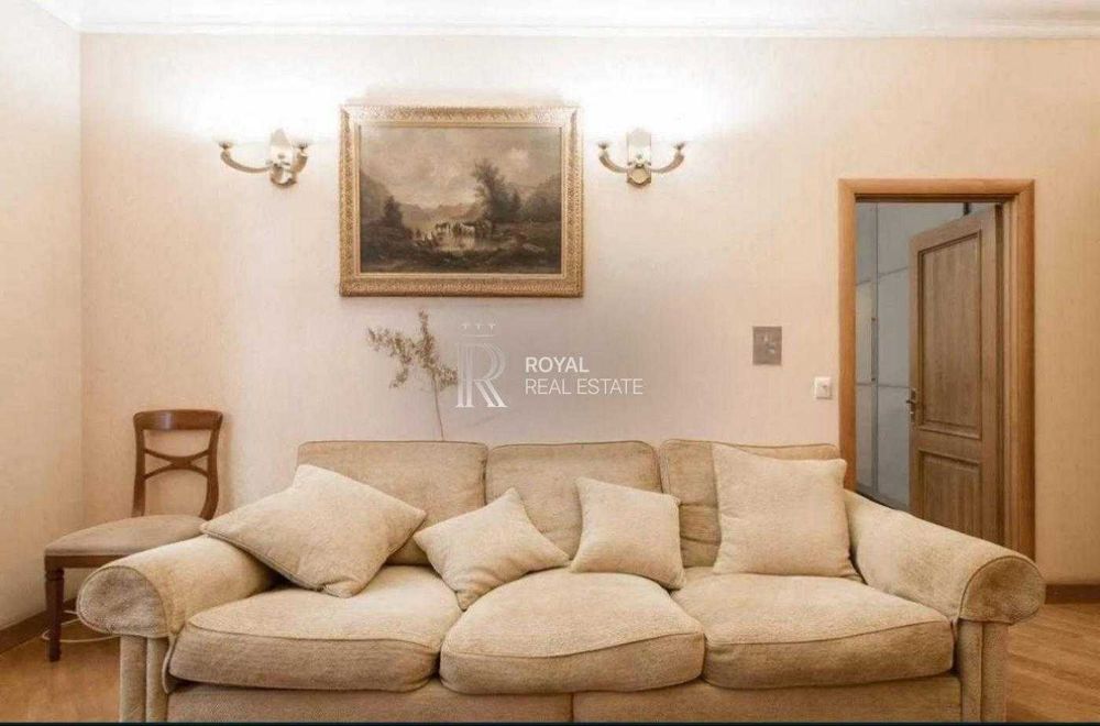 Продаж Квартира 2кімн 72м2 вул Банкова Печерськ