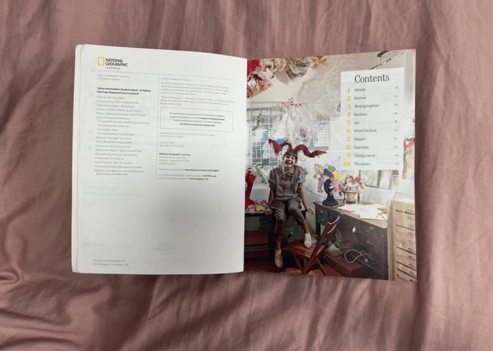 Voices B1 Intermediate Student's Book with Online Practice and Student's ebook