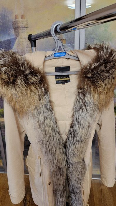 Продам парку женскую Италия