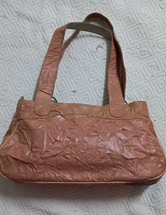 Mala Charles em pele "martelada" Rosa velho