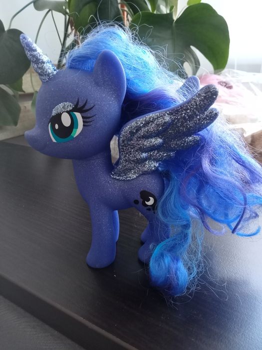 Поні my little pony - Принцеси Луна Селестія Каденс