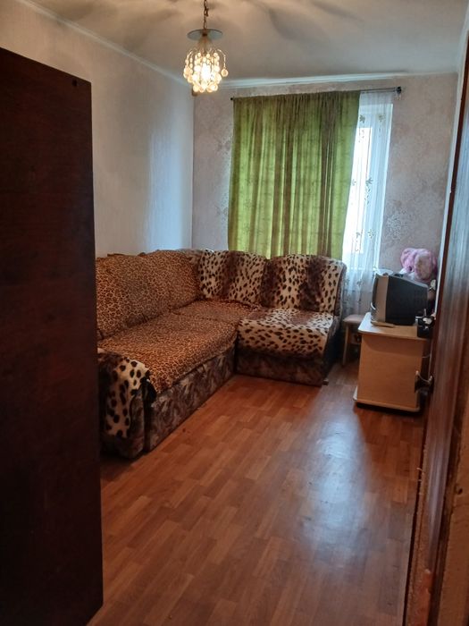 Сдам комнату в 2х комнатной квартире с хозяйкой