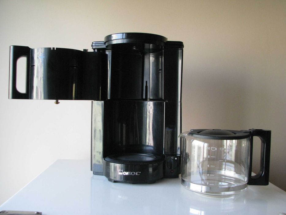 Przelewowy ekspres do kawy Clatronic KA 2045 kawiarka