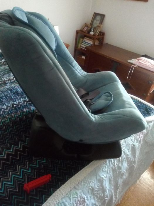 Cadeira de carro para bebé