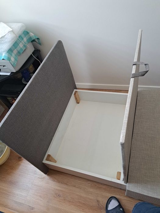 Jednoosobowa sofa z funkcją spania