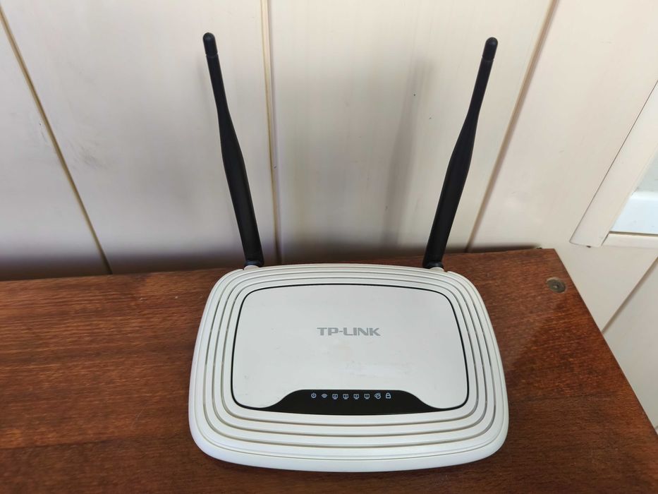 Роутер TP-LINK МодельТL-WR841N