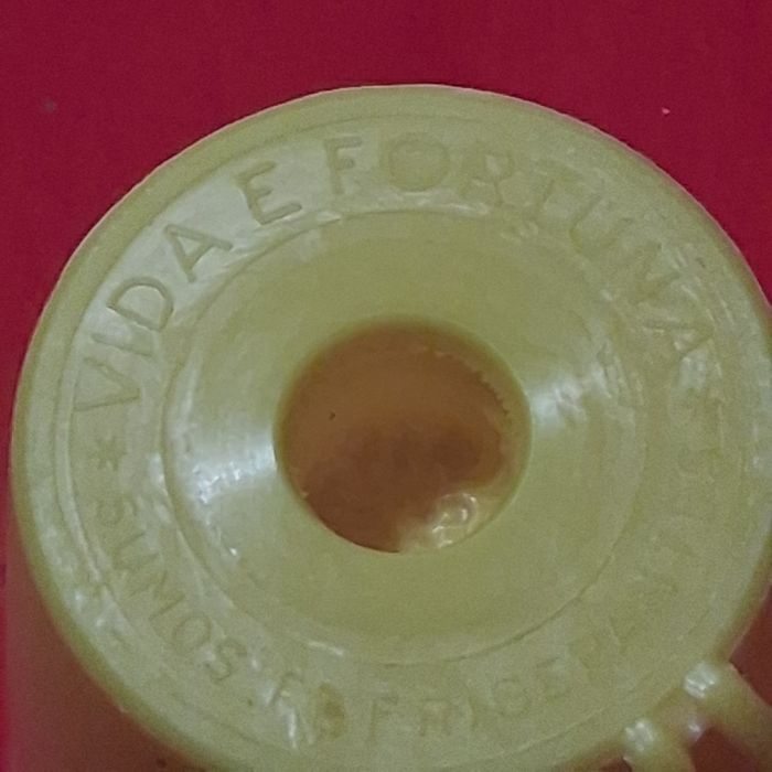 Garrafa refrigerantes Vida e Fortuna com copo de oferta original