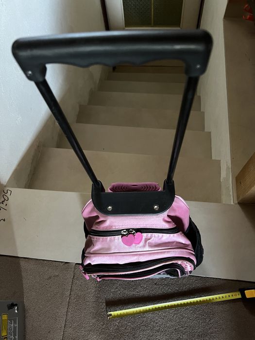Plecak Hello Kitty stelaż walizka z rączką wzmacniany różowo-czarny