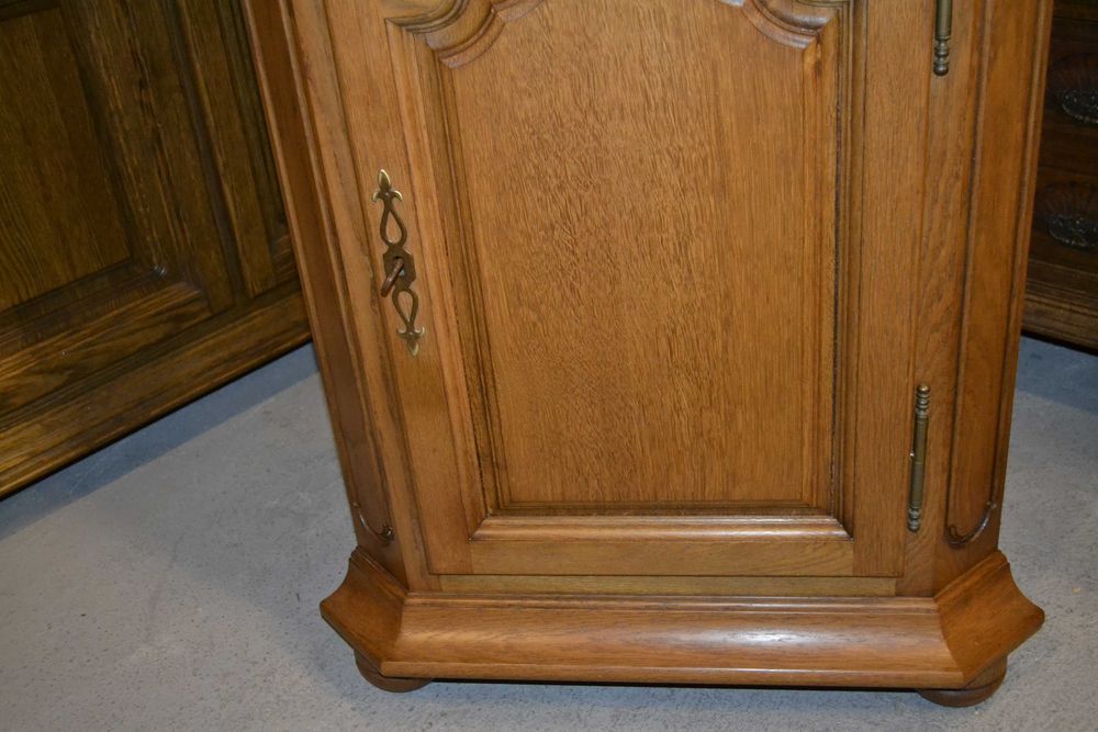 szafka narożna .dąb