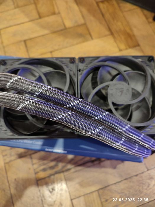Chłodzenie wodne Arctic Liquid Freezer II 240
