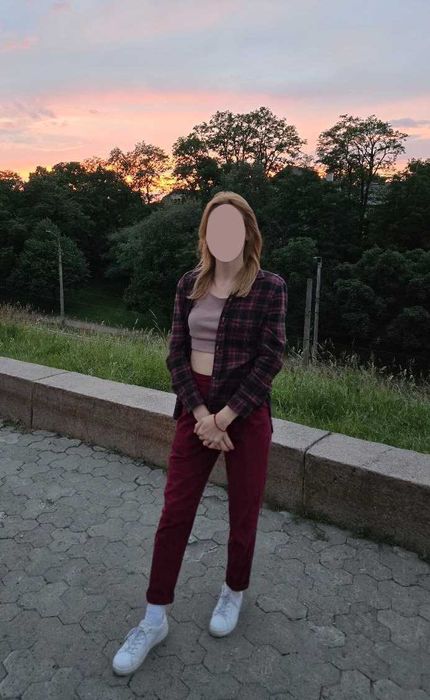 Штани MOM / жіночі / бордові / розмір М / висока посадка / Forever 21