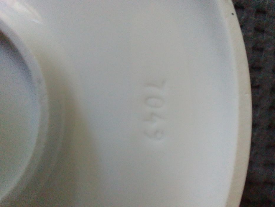 Porcelanowy podgrzewacz nr 7049.Nowy.