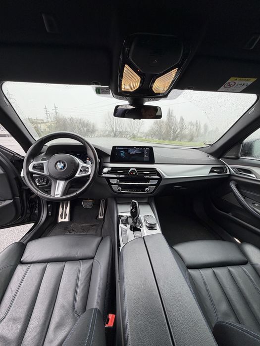 BMW 530e iPerformance Pack M